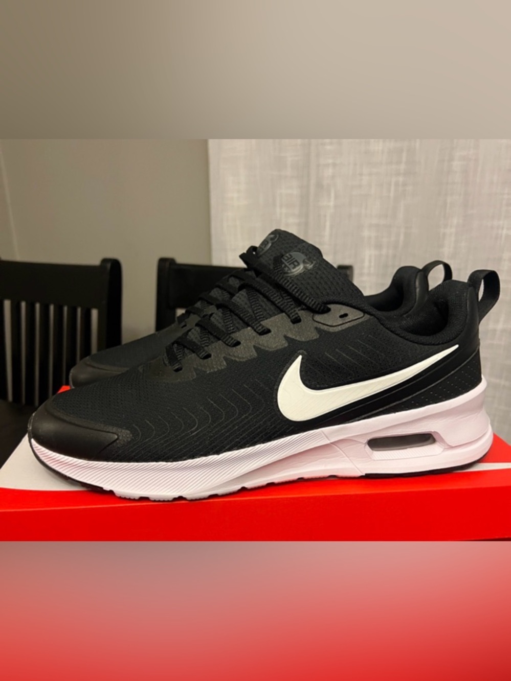 Nike Air Max Nuaxis Label in Black and White. Size 14